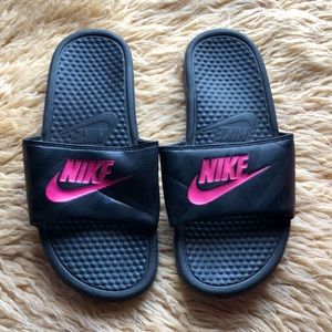 Nike slides